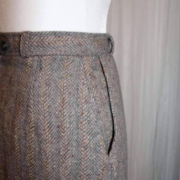 Hyde Park Wool Skirt - Picture 3 of 5